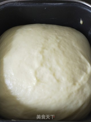 Sesame Milk Bun recipe