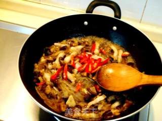 Braised Vermicelli with Asparagus and Mushrooms recipe