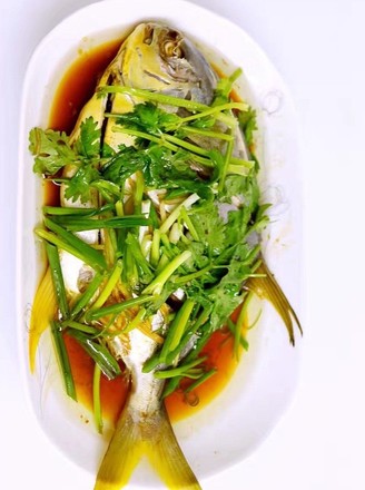 Steamed Golden Pomfret recipe