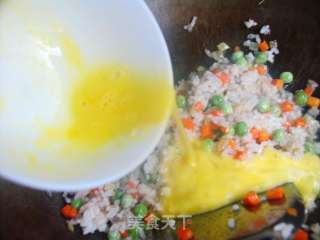 Fried Rice with Pea and Egg recipe