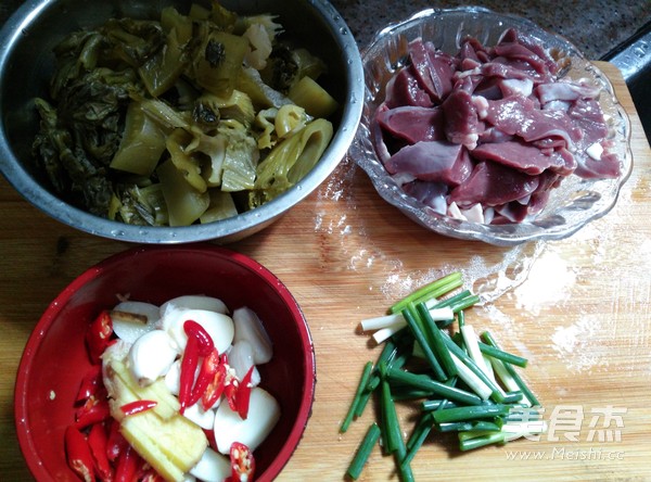 Fried Pork Heart with Sauerkraut recipe