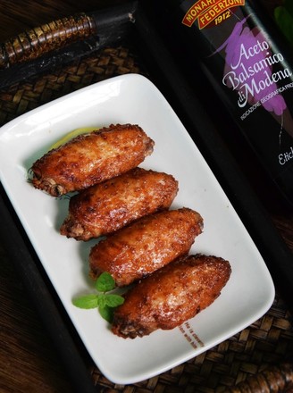 Baked Chicken Wings in Black Vinegar丨bawang Supermarket