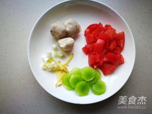 Tomato Noodles with Meatballs recipe