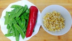 Three Color Snow Peas recipe