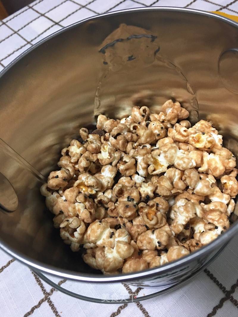 Homemade Snacks-caramel Popcorn recipe