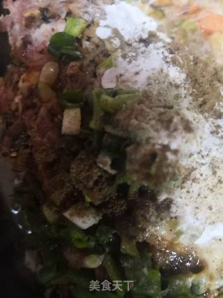Shepherd's Purse Minced Meat and Shrimp Wontons recipe