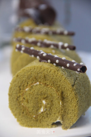 Matcha Cake Roll recipe