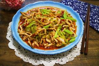 #任信之美# Stir-fried Shredded Pork with Lettuce recipe