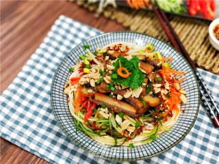 Cold Eel Noodles recipe