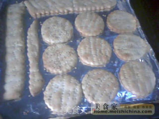 High Calcium Soda Crackers recipe