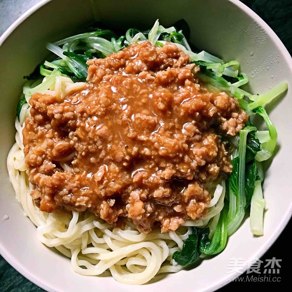 Lo Mein with Meat Sauce recipe