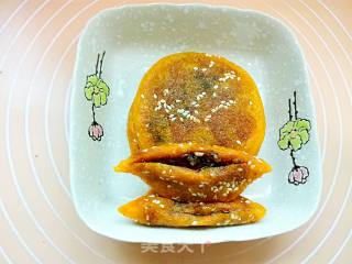 Pumpkin Glutinous Rice Cake with Moon Cake Filling recipe