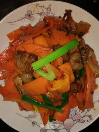 #团圆饭# Twice-cooked Pork and Carrot Slices recipe