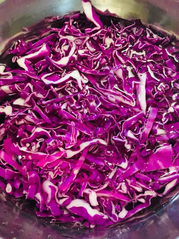 Purple Cabbage with Fungus recipe