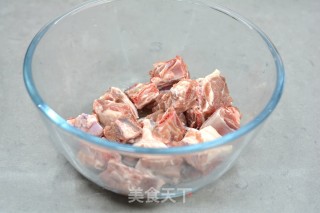 Black Soy Pork Ribs and Taro recipe