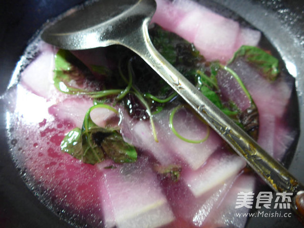 Red Amaranth and Winter Melon Soup recipe