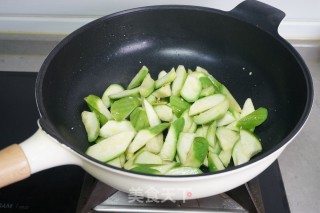 Loofah Fried Dough Sticks recipe