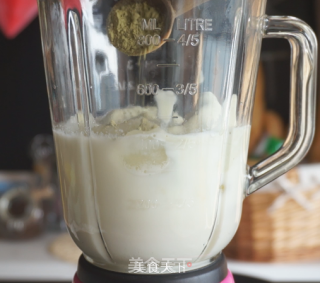 Homemade Starbucks Matcha Frappuccino and Moka Frappuccino recipe