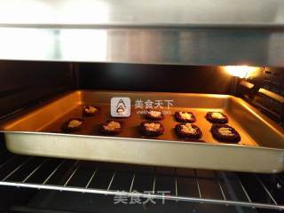 #aca烤明星大赛#cocoa-flavored Roman Shield Biscuits recipe