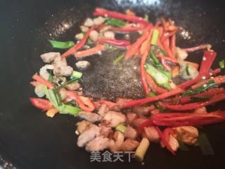 Stir-fried Okra with Red Pepper recipe