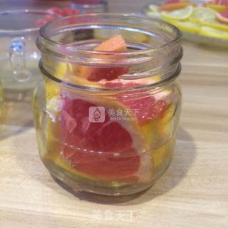 Honey and Fruits are Colorful to Tease You All Summer recipe