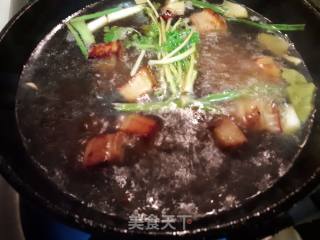 Braised Pork Stuffed with Wine recipe