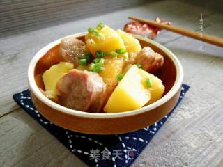 Steamed Potatoes with Sausage recipe