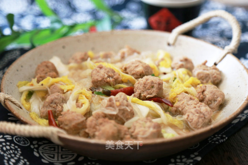 Baby Vegetable Meatball Claypot