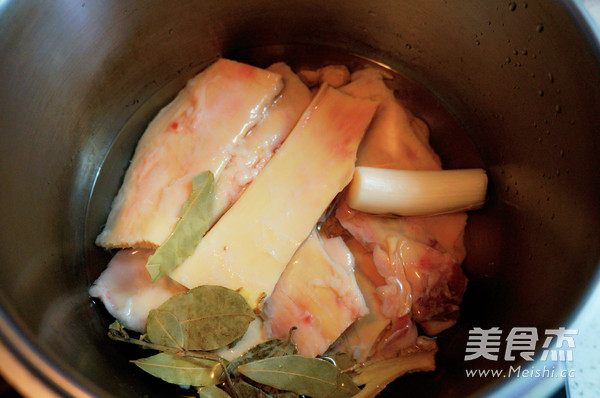 Sichuan Beef Tendon recipe