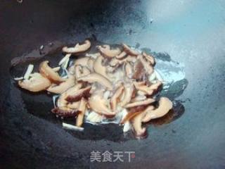 Stir-fried Chinese Cabbage with Mushrooms recipe