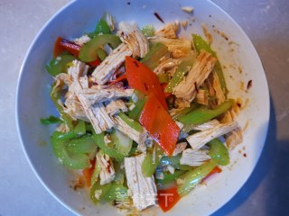 Celery Mixed with Yuba recipe