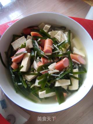Seaweed Tofu Soup recipe