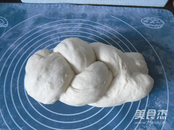 Kidney Bean Braid Toast recipe