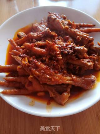 Yellow Braised Chicken Feet recipe