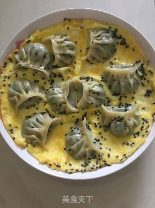 Egg Hug Fried Dumplings recipe