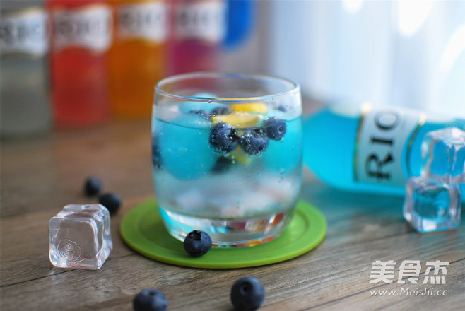 +blue Danube Special Drink recipe