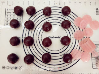 Dark Beauty Chocolate Mooncakes recipe