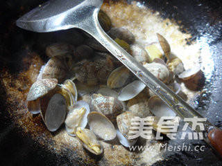 Stir-fried Clams recipe