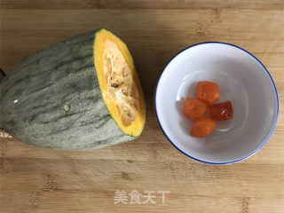 Baked Pumpkin with Salted Egg Yolk recipe