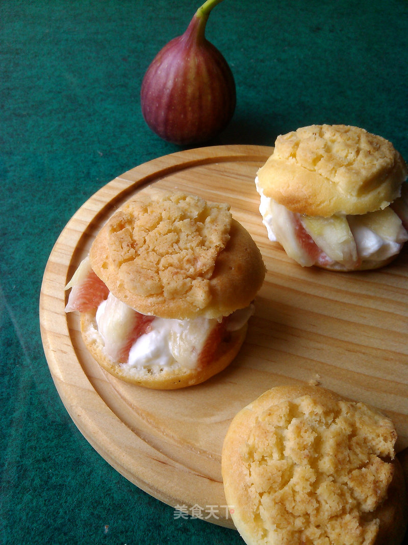 Fig Meringue Puffs recipe