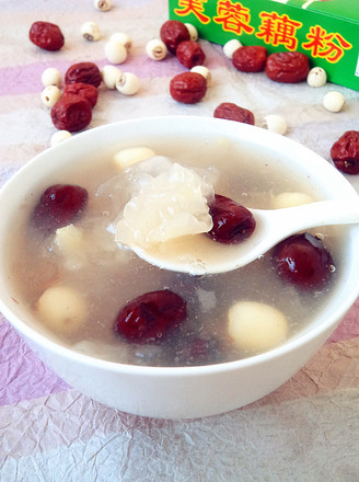 Red Date Tremella and Lotus Seed Soup recipe