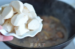 Which One is Better, Meat or Taro?-braised Pork with Taro recipe