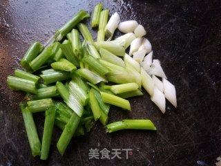 Salt-steamed Boneless Three Teeth Fish recipe