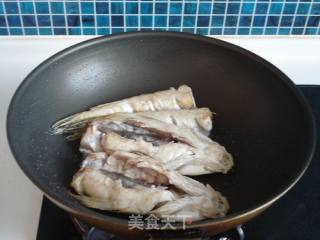 Braised Braided Fish in Brown Sauce recipe