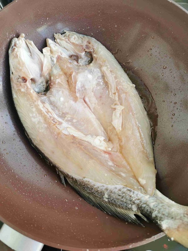 Braised Large Yellow Croaker recipe