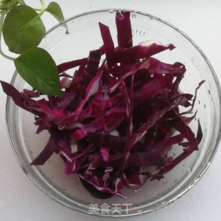 Purple Cabbage Mixed with Cucumber recipe