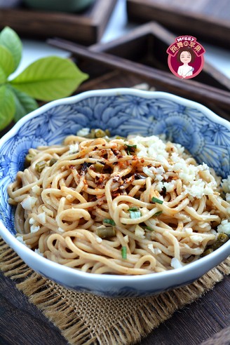 Wuhan Hot Dry Noodles
