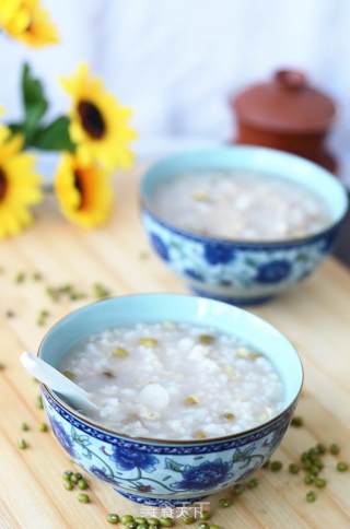 Lily Mung Bean Congee recipe