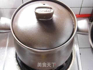 Deciphering Tip of The Tongue 2-red Dates, Crucian Carp and Papaya Soup recipe