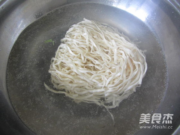 Sesame Sauce Noodles recipe